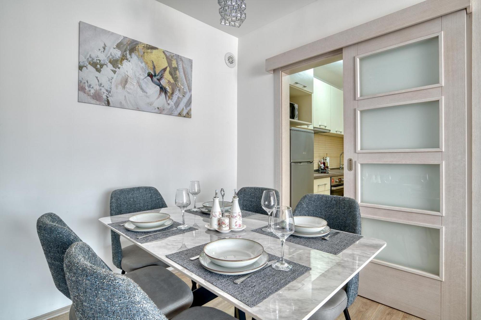 Comfort Apartment Near The Beach บุดวา ภายนอก รูปภาพ