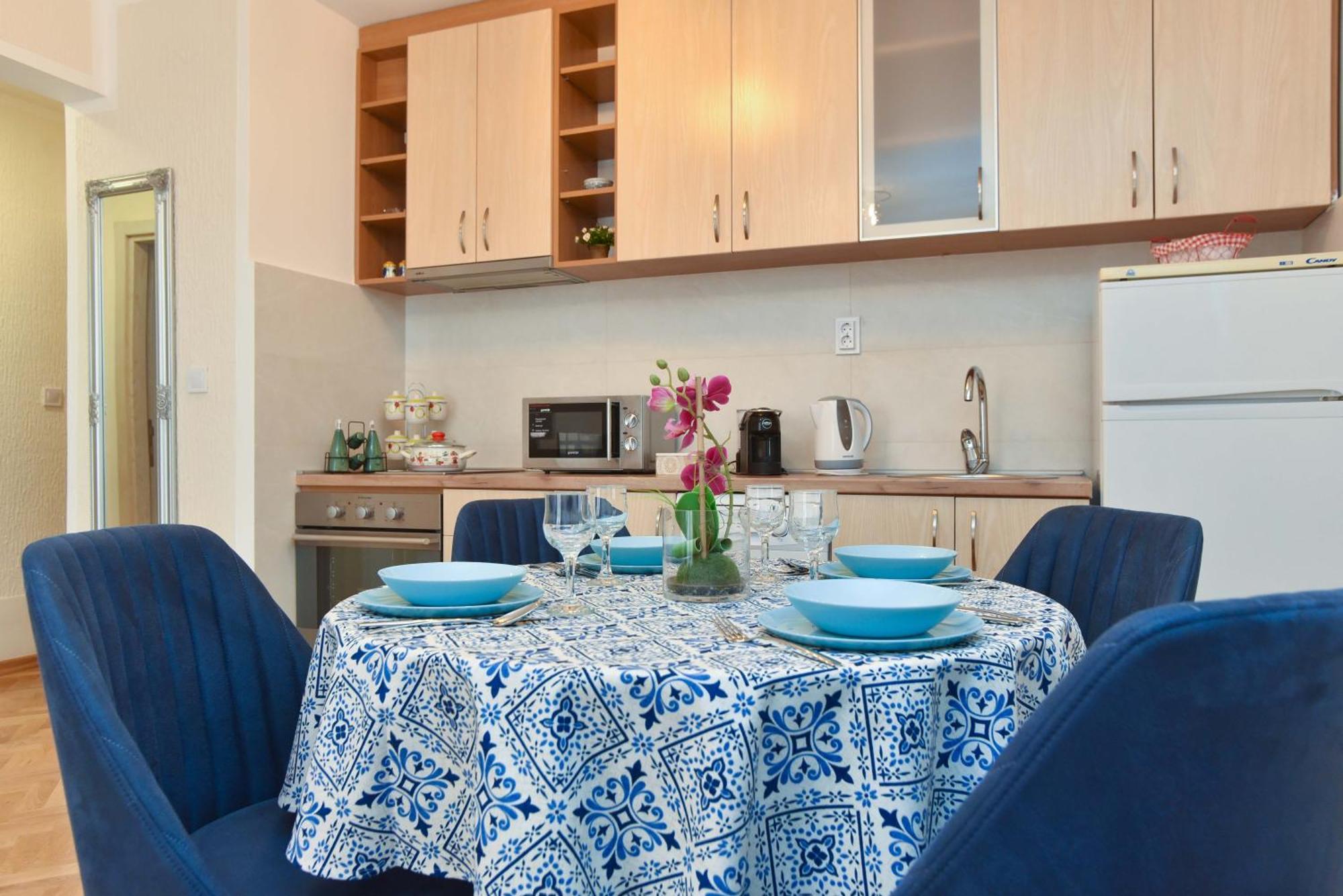 Comfort Apartment Near The Beach บุดวา ภายนอก รูปภาพ