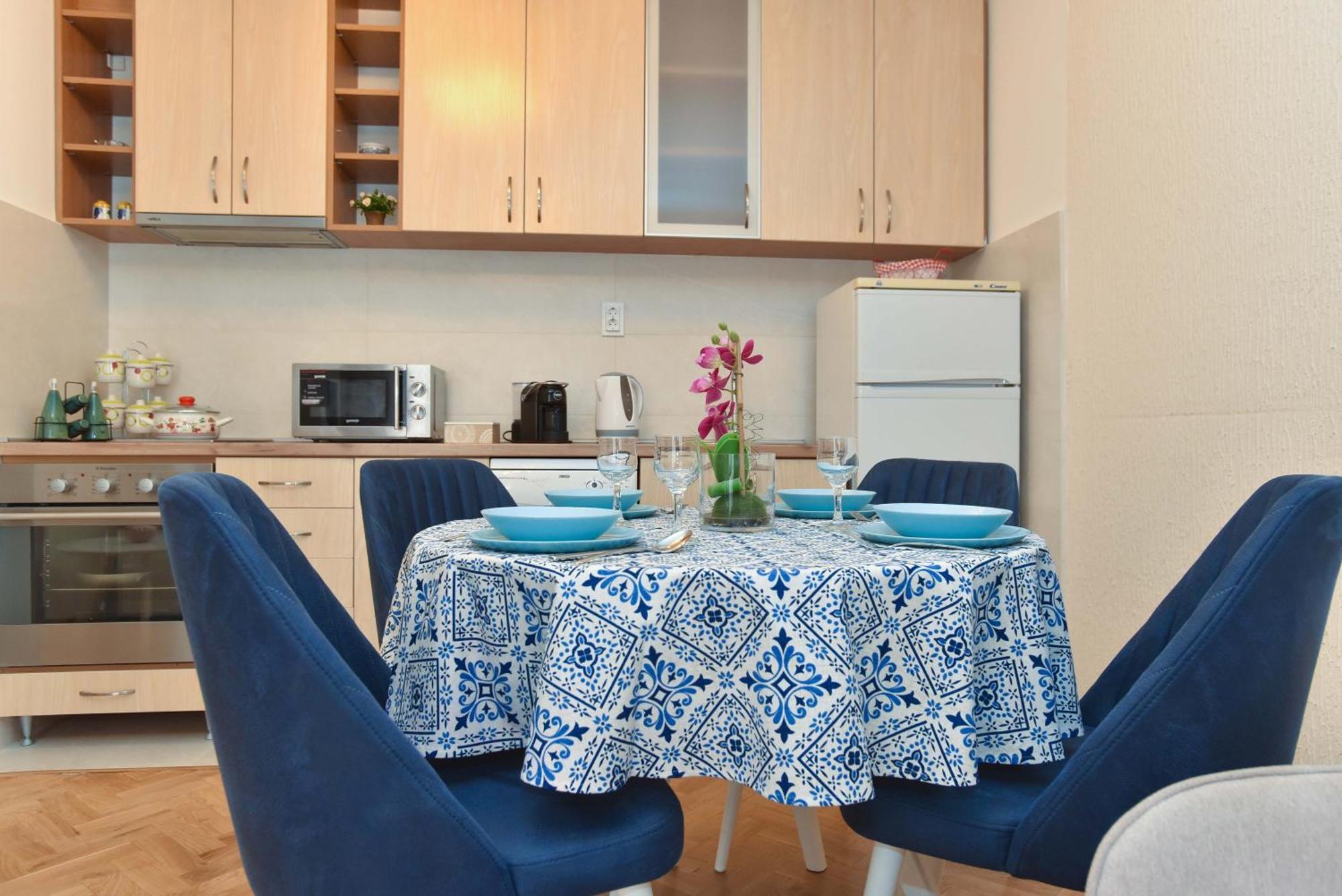 Comfort Apartment Near The Beach บุดวา ภายนอก รูปภาพ