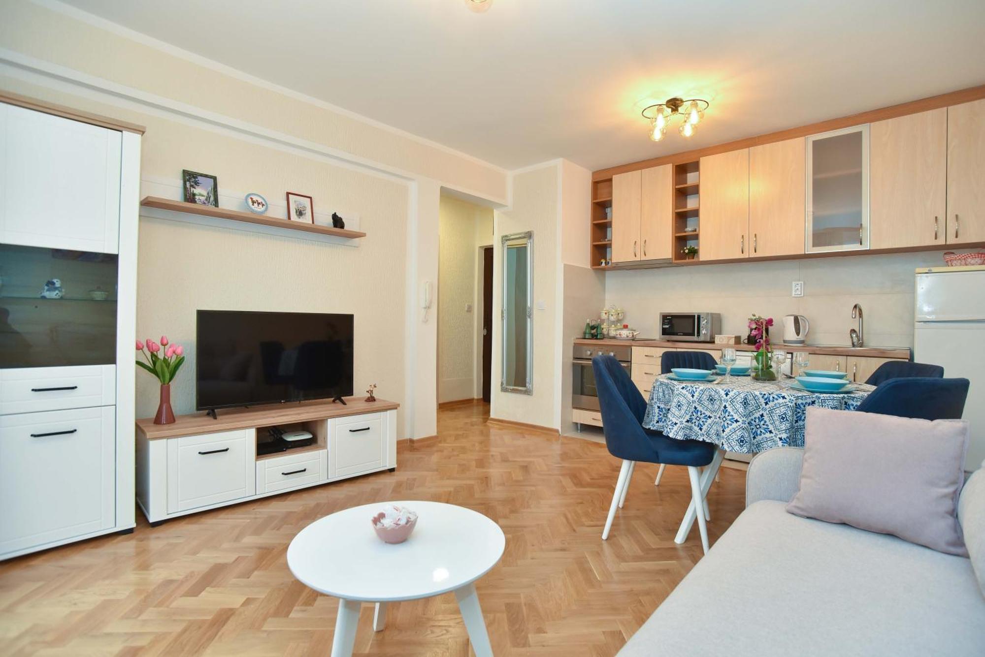 Comfort Apartment Near The Beach บุดวา ภายนอก รูปภาพ