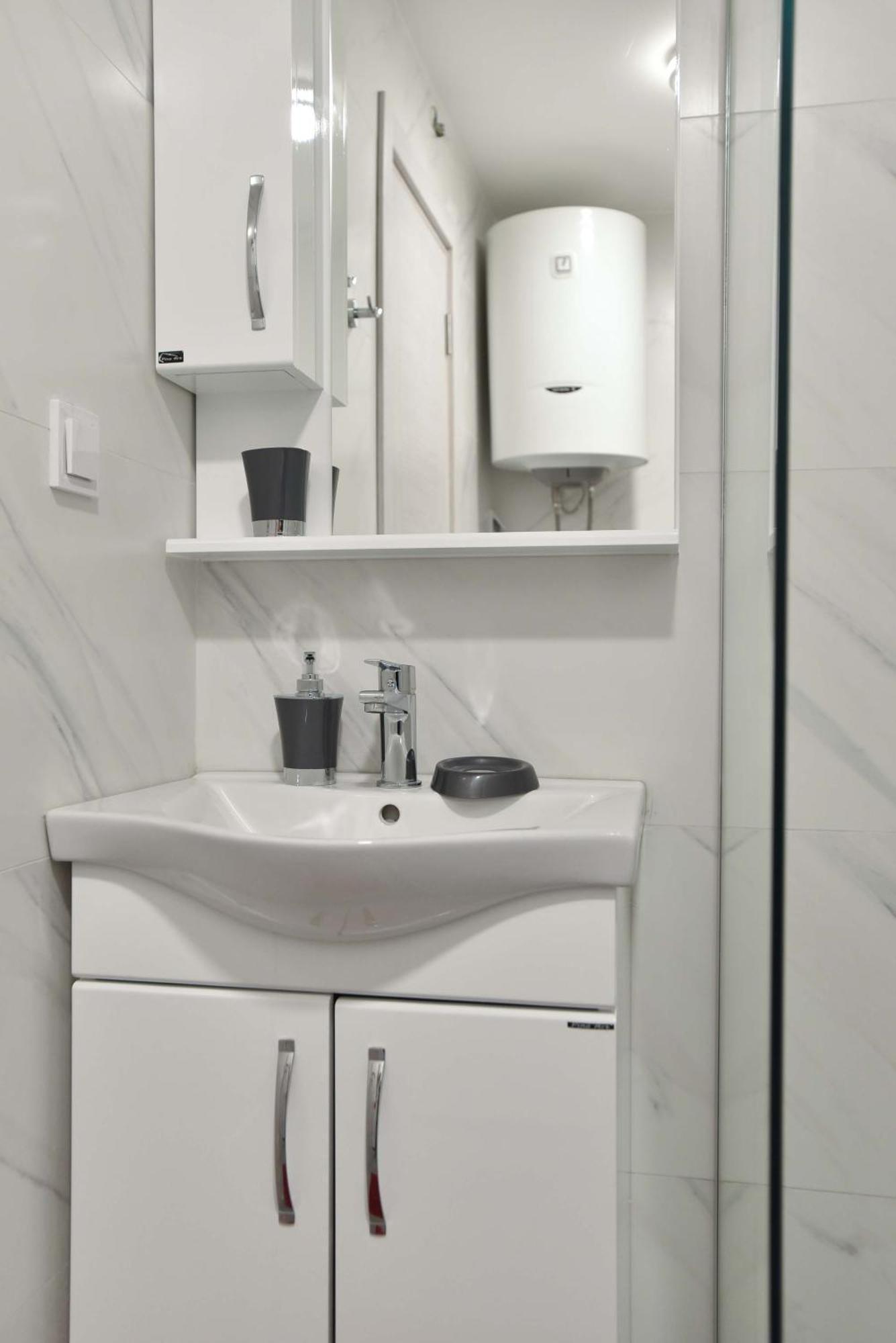 Comfort Apartment Near The Beach บุดวา ภายนอก รูปภาพ